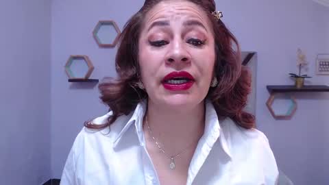 Amell Thomson online show from September 9, 2025, 11:32 am