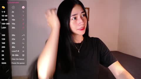 Snapshot of amelycaro chatting on December 5, 2024, 5:26 am Amely online show from December 5, 2024, 5:26 am