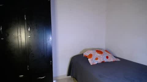 Snapshot of amelycaro chatting on January 2, 2025, 5:14 am Amely online show from January 2, 2025, 5:14 am