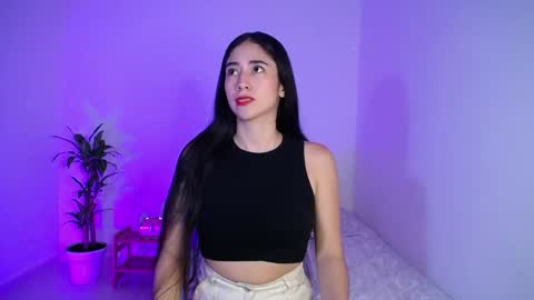 Snapshot of amelycaro chatting on February 5, 2025, 2:51 am Amely online show from February 5, 2025, 2:51 am