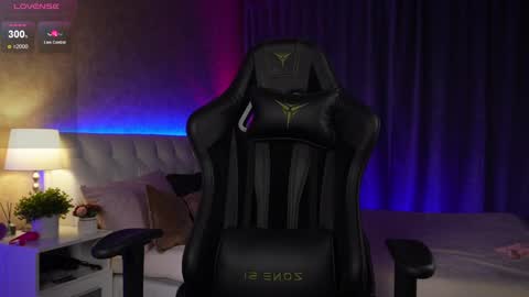 Snapshot of amelyxxx chatting on December 26, 2024, 12:25 am Amy online show from December 26, 2024, 12:25 am