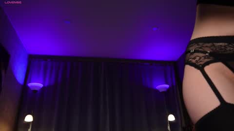 Snapshot of amelyxxx chatting on March 5, 2025, 8:54 am Amy online show from March 5, 2025, 8:54 am