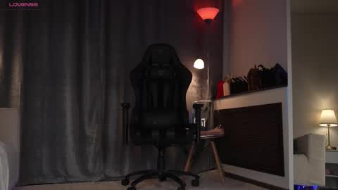 Snapshot of amelyxxx chatting on October 9, 2025, 12:41 am Amy online show from October 9, 2025, 12:41 am