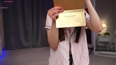 Snapshot of amelyxxx chatting on October 18, 2025, 2:36 am Amy online show from October 18, 2025, 2:36 am