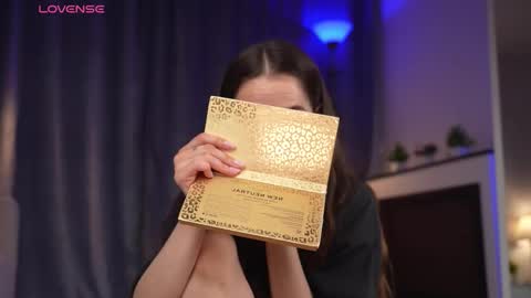 Snapshot of amelyxxx chatting on February 7, 2026, 2:37 am Amy online show from February 7, 2026, 2:37 am