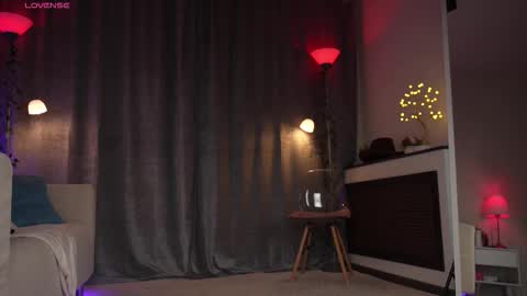 Snapshot of amelyxxx chatting on February 22, 2026, 3:07 am Amy online show from February 22, 2026, 3:07 am