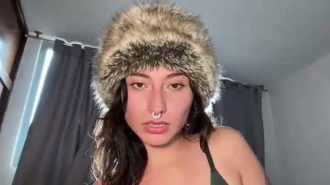 Snapshot of americanvisa chatting on February 3, 2025, 9:07 pm Voraginem online show from February 3, 2025, 9:07 pm