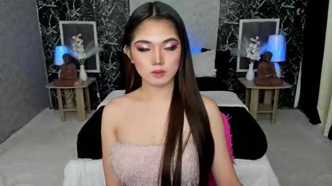 Claire online show from October 13, 2025, 8:25 am