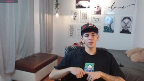 amethystshadow online show from November 11, 2025, 3:23 pm