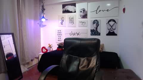 amethystshadow online show from March 16, 2026, 8:02 pm