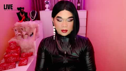 Queen Mireska online show from December 9, 2024, 6:46 pm