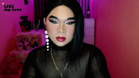 Queen Mireska online show from December 16, 2024, 3:43 pm