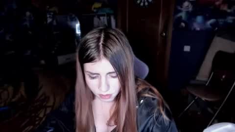 Snapshot of amiandthomas chatting on October 1, 2025, 9:21 pm VelvetCaprice online show from October 1, 2025, 9:21 pm