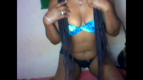 amielle_01 online show from April 10, 2026, 8:52 am