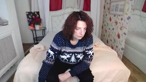 Snapshot of amihotgranny chatting on December 8, 2024, 5:39 am Ami online show from December 8, 2024, 5:39 am