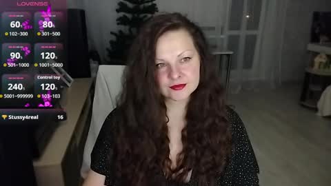 Snapshot of amilafran chatting on June 3, 2026, 6:35 pm Mila online show from June 3, 2026, 6:35 pm