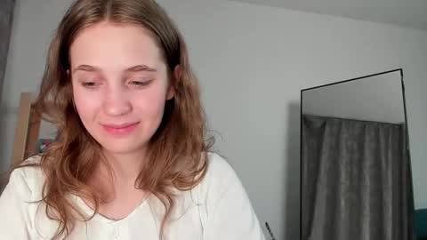Emily online show from May 5, 2026, 9:12 pm