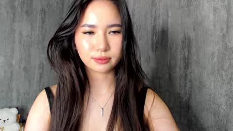 Amina online show from January 11, 2025, 9:25 pm