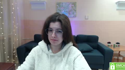 Amina online show from January 6, 2025, 6:25 am