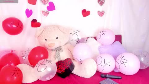 amira_princesswc online show from February 14, 2026, 8:38 pm