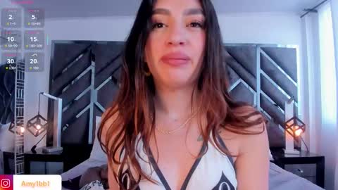 Snapshot of ammy_glow chatting on February 20, 2026, 7:58 pm ammy_glow online show from February 20, 2026, 7:58 pm