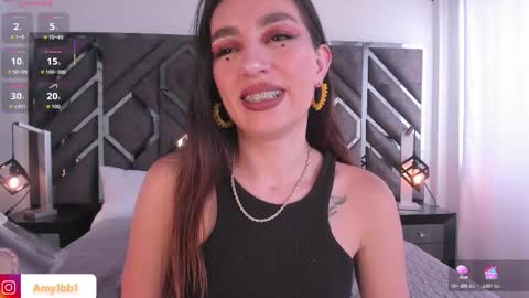 Snapshot of ammy_glow chatting on February 28, 2026, 7:26 pm ammy_glow online show from February 28, 2026, 7:26 pm