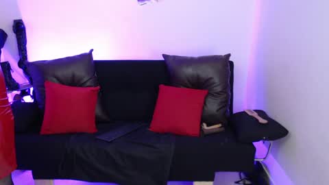 Ammy Lee online show from December 2, 2024, 10:45 pm