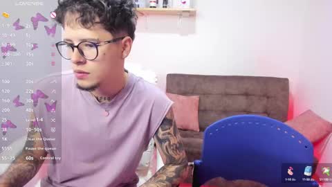 ammy and thyler online show from December 5, 2024, 9:06 am