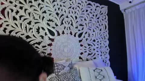 Ammy Nova online show from April 3, 2026, 8:07 pm