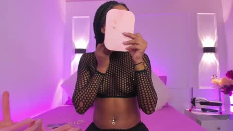 Snapshot of ammyroux chatting on May 26, 2026, 4:30 am Ammy Roux online show from May 26, 2026, 4:30 am