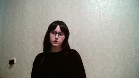 Snapshot of amomira_honeyx chatting on April 21, 2026, 2:51 am Amomira honeyx online show from April 21, 2026, 2:51 am