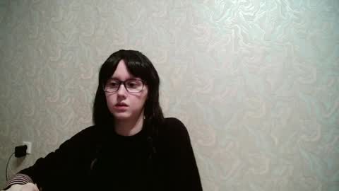 Snapshot of amomira_honeyx chatting on May 18, 2026, 4:02 pm Amomira honeyx online show from May 18, 2026, 4:02 pm