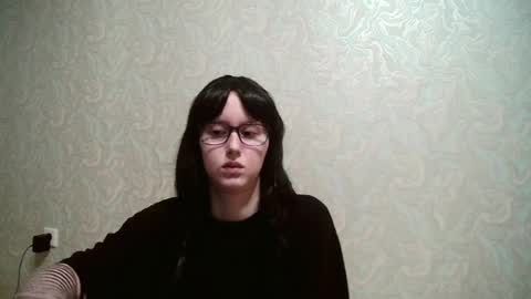 Snapshot of amomira_honeyx chatting on June 1, 2026, 1:40 am Amomira honeyx online show from June 1, 2026, 1:40 am