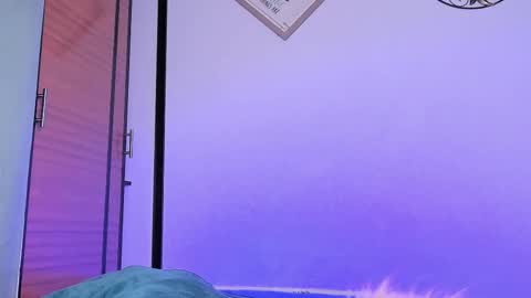 Amon online show from October 18, 2025, 3:42 am