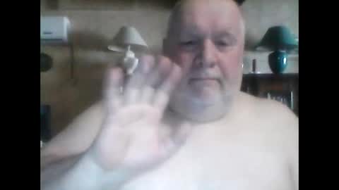 amor196112 online show from March 10, 2026, 9:03 am