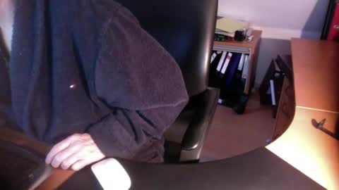 Amor2200 online show from December 5, 2024, 8:22 am