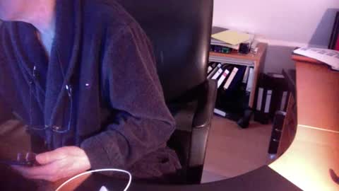 Amor2200 online show from January 1, 2025, 10:32 am