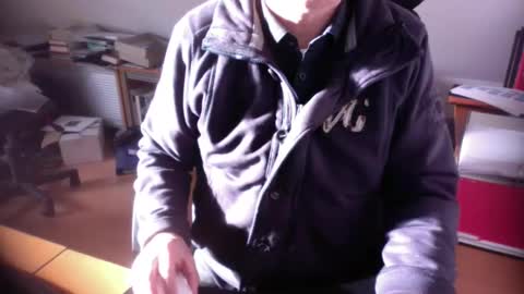 Amor2200 online show from January 3, 2025, 11:46 am