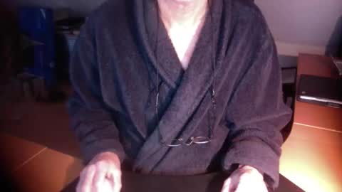 Amor2200 online show from January 7, 2026, 11:34 am