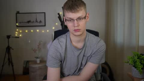 Andrew Amor online show from February 14, 2026, 2:47 pm