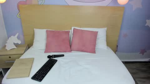 Snapshot of amor_smith_ chatting on January 14, 2025, 2:29 am Tefy online show from January 14, 2025, 2:29 am