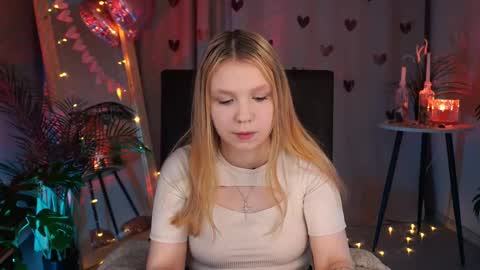 Tessa  online show from February 12, 2025, 2:54 pm