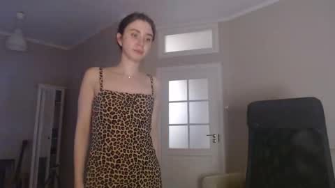 miss unforgettable online show from March 6, 2025, 9:53 pm