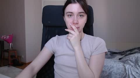miss unforgettable online show from April 10, 2026, 10:31 am