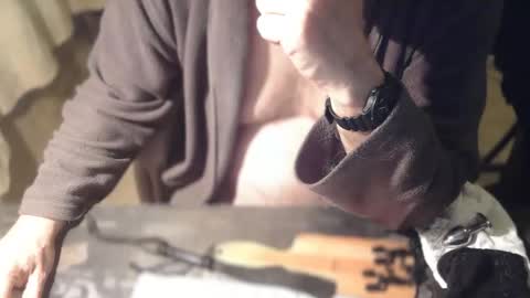 Snapshot of amslave4f chatting on October 17, 2025, 8:06 am amslave4f online show from October 17, 2025, 8:06 am