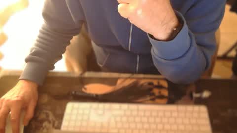 amslave4f online show from March 23, 2026, 12:42 pm