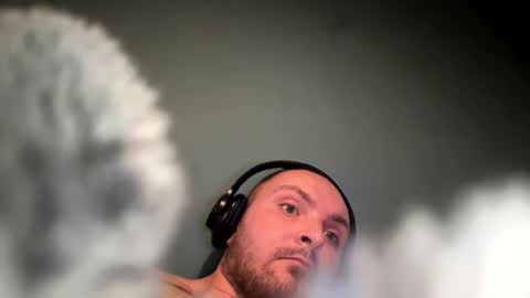 amwillz1997 online show from November 9, 2025, 5:33 pm