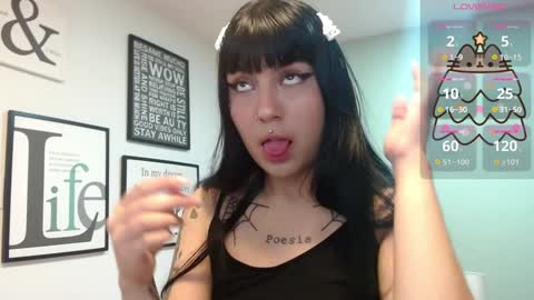 Amy 3 online show from December 20, 2024, 4:42 am