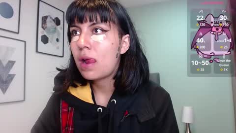 Amy 3 online show from October 14, 2025, 4:02 am