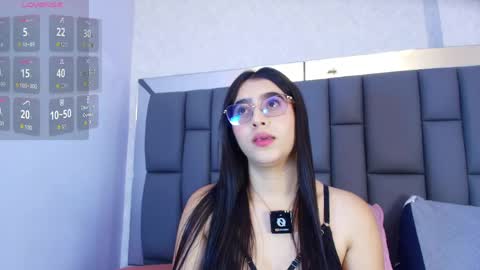 amy__wats0n online show from April 17, 2026, 7:17 pm